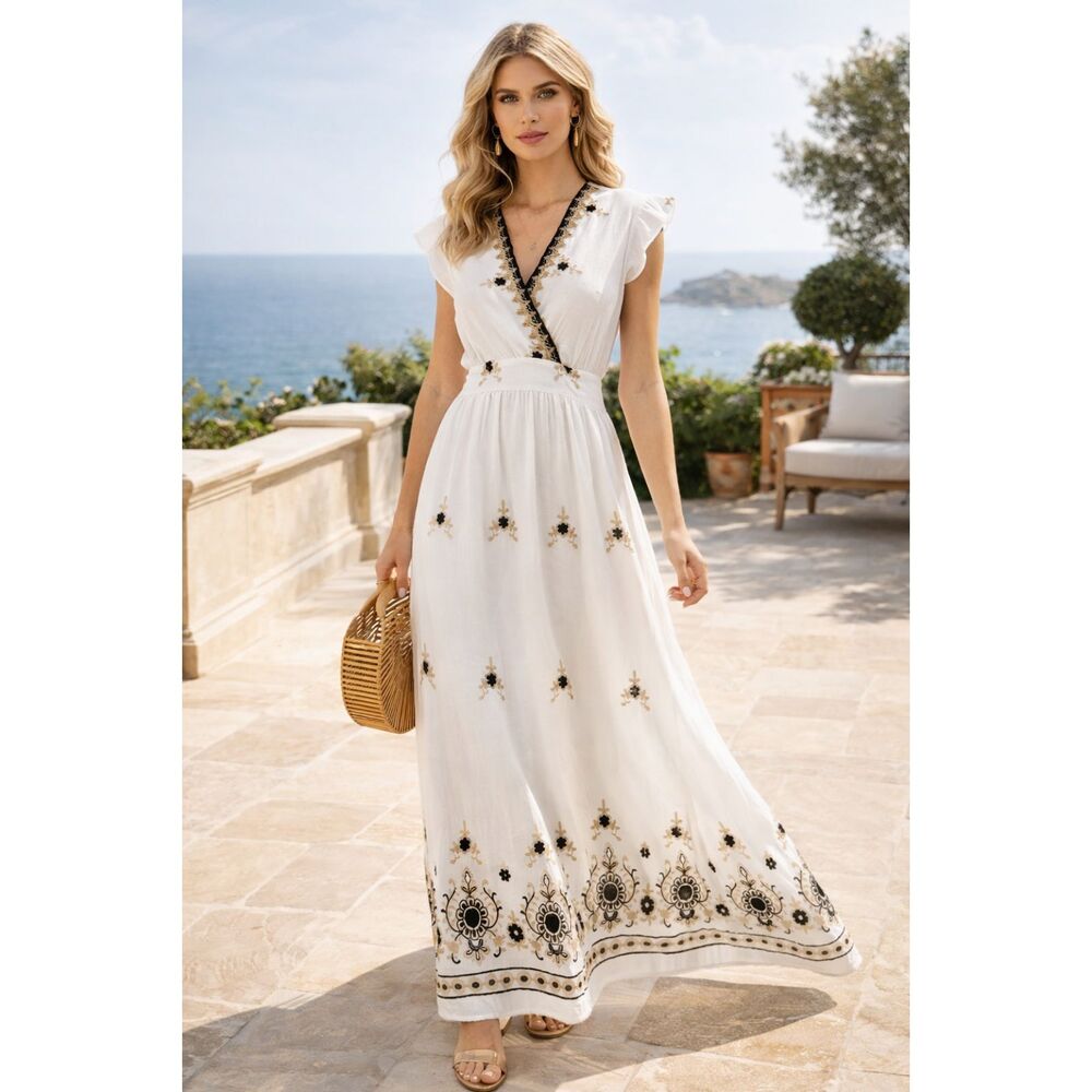 White Embroidered Viscose Maxi Dress Small NWT Boho Resort Small Folk Art